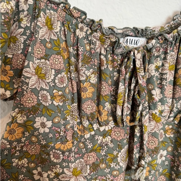 Midi Floral Dress with Small Slit - Picture 6 of 8